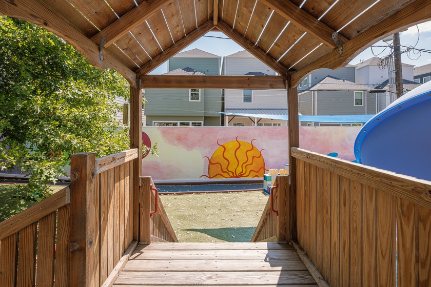 Monique Mouton, Mural, 2023