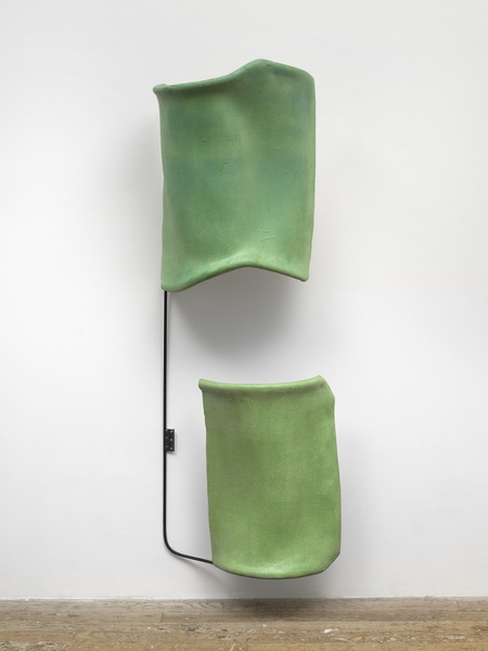 Interior biomorphic attachment (feeling natural)