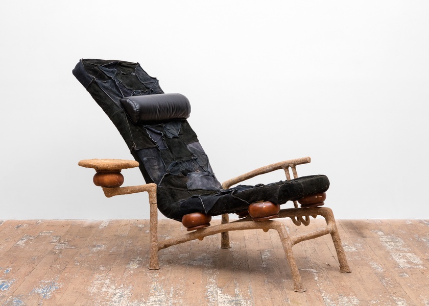 Muscle Chair (Laying down to talk), 2016